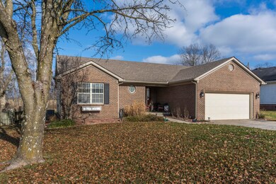 333 Weslyn Way, Nicholasville, KY 40356 - photo 2