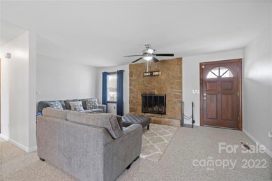 112 Shelia Ln, Statesville, NC 28625 - photo 4