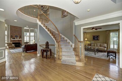 11545 Jamestown Ct, Laurel, MD 20723 - photo 2