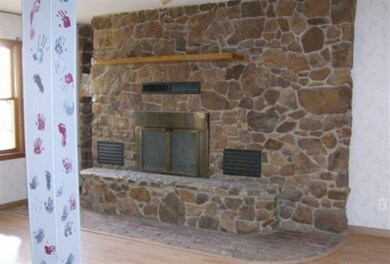 308 S 5th St, Cimarron, KS 67835 - photo 4