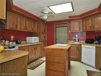 66 Little Pond Rd, Wakefield, RI 02879 - photo 6