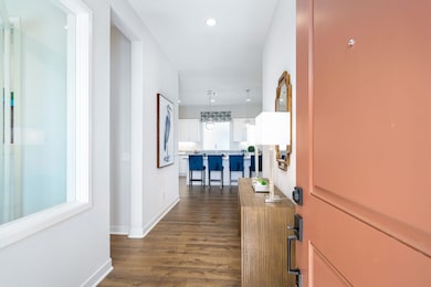 9-web-or-mls-JT48912McConnell-11