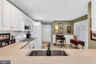 178 Stony Pointe Way, Strasburg, VA 22657 - photo 4