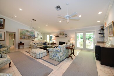 Spacious living room