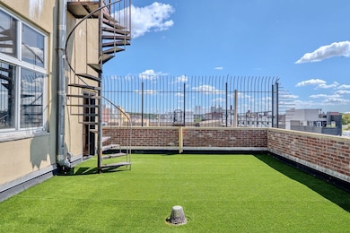 231 Norman Ave unit 511, Brooklyn, NY 11222 - photo 6