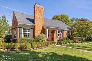 1782 Hollywood Ave, Grosse Pointe Woods, MI 48236 - photo 3