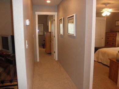 2008 SW Otis Ln, Grants Pass, OR 97527 - photo 6