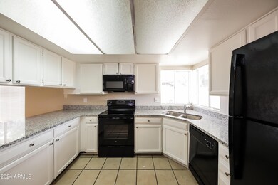 5664 N 48th Ln, Glendale, AZ 85301 - photo 6