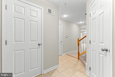 7264 Mockingbird Cir, Glen Burnie, MD 21060 - photo 4