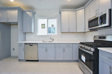 37 Mountainview Ave, Staten Island, NY 10314 - photo 5