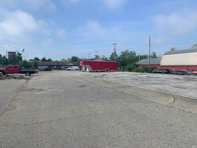 1006 S Walnut St, Bloomington, IN 47401 - photo 3