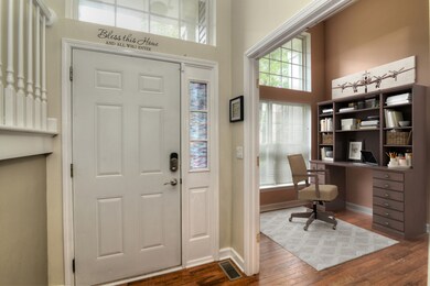 1004 York Cir unit 2, Carpentersville, IL 60110 - photo 2