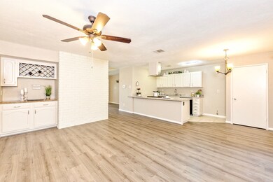 15514 Summer Briar Ct, Missouri City, TX 77489 - photo 3