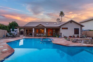 851 N Pineview Dr unit 1, Chandler, AZ 85226 - photo 2