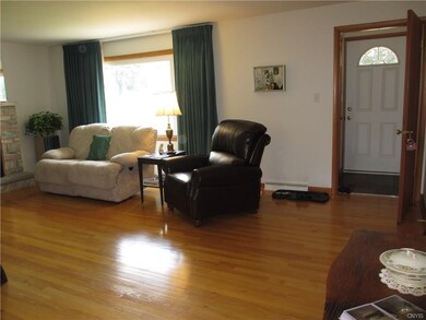 front vestibule has a coat closet