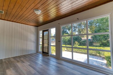 325 Spring Forest Ave, Jacksonville, FL 32216 - photo 6