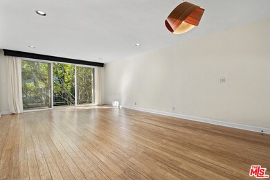 874 Hammond St unit 17, West Hollywood, CA 90069 - photo 2