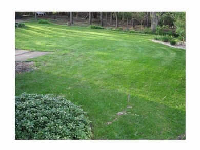 355 Chateau Dr, La Porte, IN 46350 - photo 6