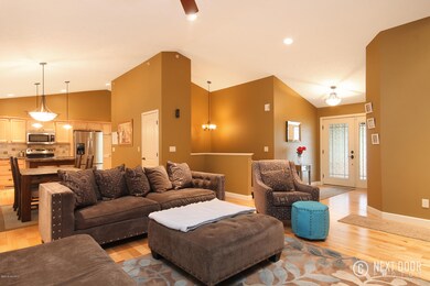 5348 Meadow Run Dr SW, Wyoming, MI 49509 - photo 3