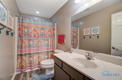 1464 Timberwood Dr, Findlay, OH 45840 - photo 6