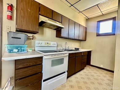 1205 Superior St, Gladstone, MI 49837 - photo 5