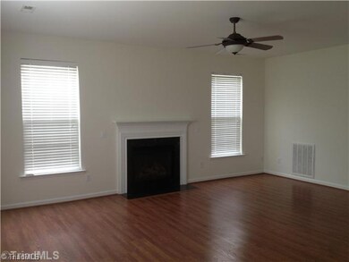 202 Farriers Ln, Jamestown, NC 27282 - photo 3