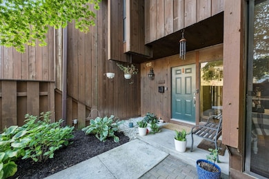 4997 Chuckleberry Ln unit 7, Westerville, OH 43081 - photo 3