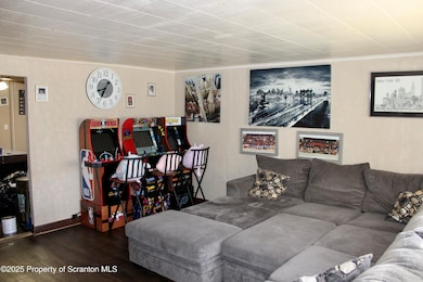 45 Main St, Pittston, PA 18640 - photo 4