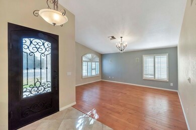 1350 N Los Feliz Dr Chandler-MLS_Size-00