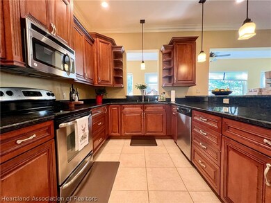 200 Sirena Dr, Lake Placid, FL 33852 - photo 3