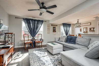 6942 Arbor Creek Dr unit 78, Louisville, KY 40228 - photo 7