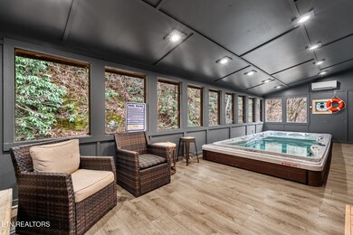 315 Caney Creek Rd, Pigeon Forge, TN 37863 - photo 2