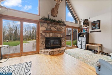 6907 Morris Thomas Rd W, Cloquet, MN 55720 - photo 3
