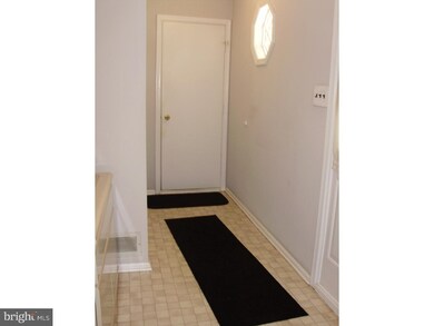 30 Knollwood Dr, Woodbury, NJ 08096 - photo 2