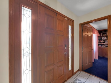 5-web-or-mls-2520-mccutcheon-rd