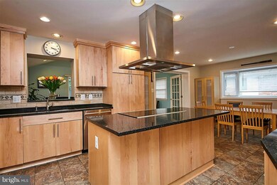 6321 Mori St, McLean, VA 22101 - photo 6