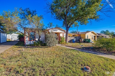 618 Pulliam St, San Angelo, TX 76903 - photo 2