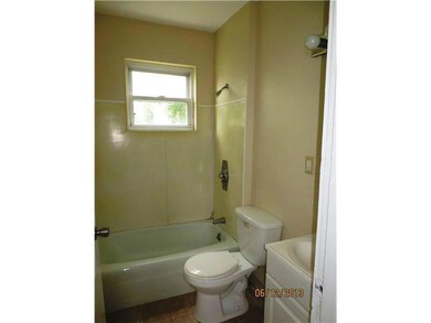 27 Collins Ave unit 1, Pawtucket, RI 02860 - photo 5