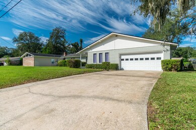 1704 Londonderry Rd, Jacksonville, FL 32210 - photo 2