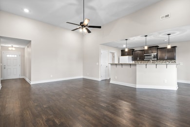 1163 Eagles Nest Ln, Clarksville, TN 37040 - photo 7