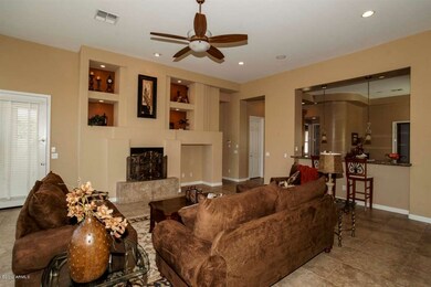 Family Room c