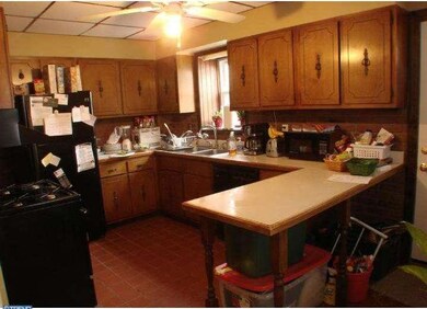 560 Argyle Ave, Ambler, PA 19002 - photo 6