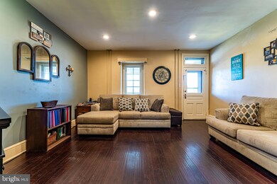 323 State St, East Greenville, PA 18041 - photo 4