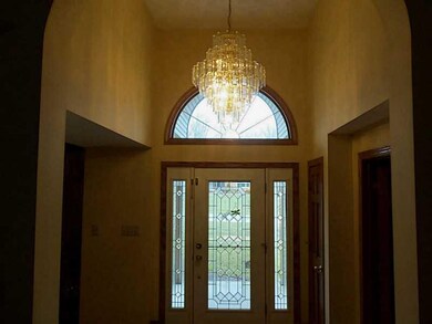Entry/Foyer.