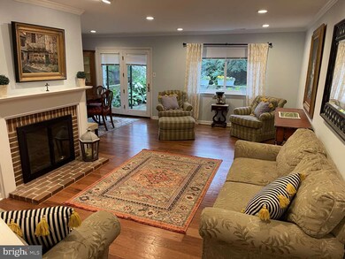 545 Foxwood Ln unit 545, Paoli, PA 19301 - photo 2