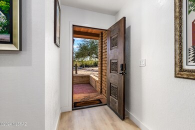 Front Entry Way