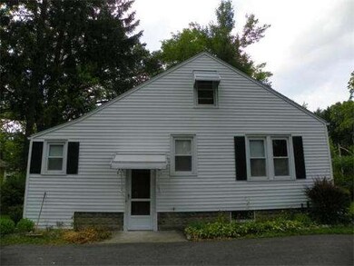 633 Amostown Rd, West Springfield, MA 01089 - photo 2