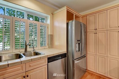 8127 212th St SW unit 5, Edmonds, WA 98026 - photo 7