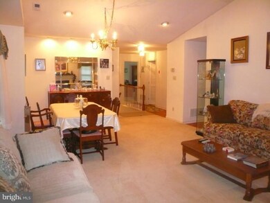 146 Kingswood Ct unit 146, Glen Mills, PA 19342 - photo 5