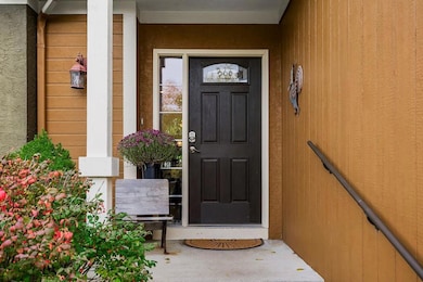 7323 Meadowsweet Ln, Shawnee, KS 66227 - photo 2